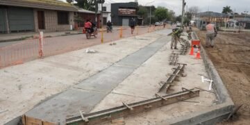 Remodelación de garita con dársena en calle Pueyrredón
