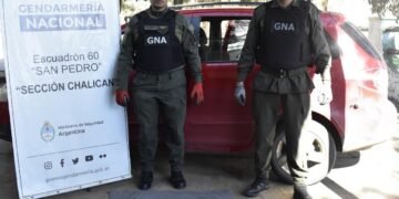 Traficaba 3 kilos de cocaína en al tanque de combustible de su auto
