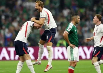 Inglaterra en un partidazo eliminó a México