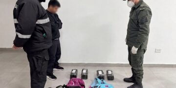 Gendarmes encontraron cuatro kilos de marihuana