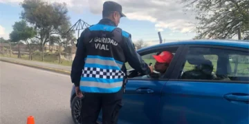 La Vial detectó 100 conductores alcoholizados el fin de semana largo