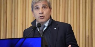 Caputo, en Córdoba: “Soy sumamente optimista con la reelección de Milei en 2027”
