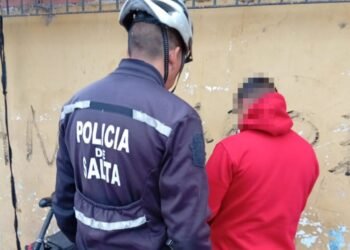 Demorado con pedido de captura en Orán