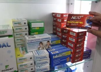 Farmacia “Farmanova” de turno en Orán