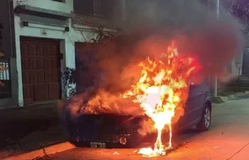 Condenada por el incendio intencional de una camioneta
