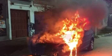 Condenada por el incendio intencional de una camioneta