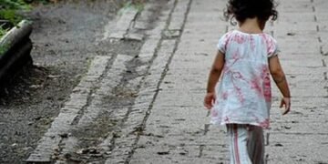 Prisión preventiva a una pareja por abandono de una nena de 5 años