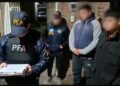 Desbarataron una banda que estafaba clientes de una compañía de telefonía móvil