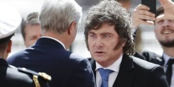 Milei suspendió un viaje a Londres en medio de la tensión por Malvinas