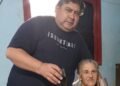 Vecino de Yrigoyen denuncia que el PAMI no le da una silla de ruedas para su mamá de 91 años
