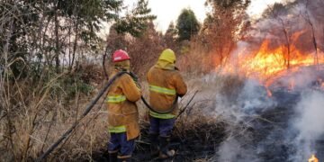 Alerta roja por incendios: Capital, Orán y Tartagal están en nivel alto de peligro