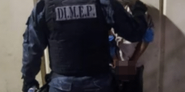 Intentó darse a la fuga y fue detenido en Oran