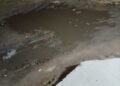 Vecinos denuncian una pérdida de agua