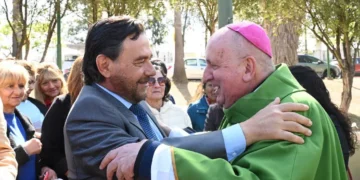 Sáenz pidió al Arzobispo de Salta que los peregrinos tengan un lugar especial junto a los Santos Patronos durante la procesión