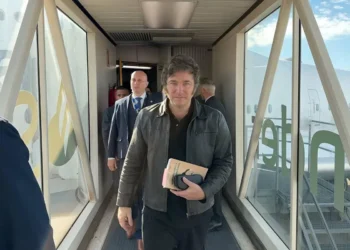 Milei viaja a Washington para reunirse con empresarios y recibir dos distinciones