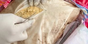 Traficaba 3 kilos de cocaína dentro de un paquete de jabón en polvo