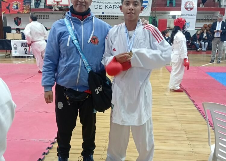 Medalla dorada para el Karate oranense en Tucumán